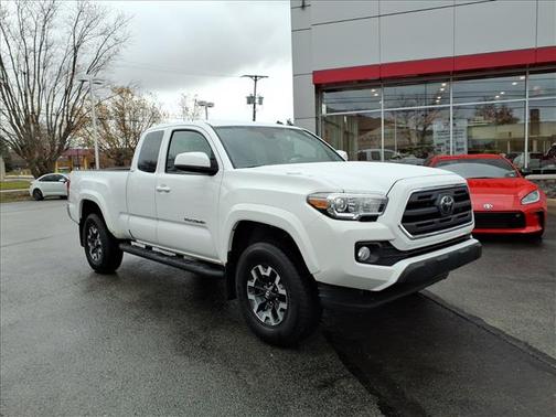 2018 Toyota Tacoma SR5