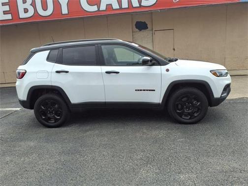2023 Jeep Compass Trailhawk