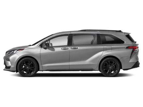 2024 Toyota Sienna XSE 7 Passenger