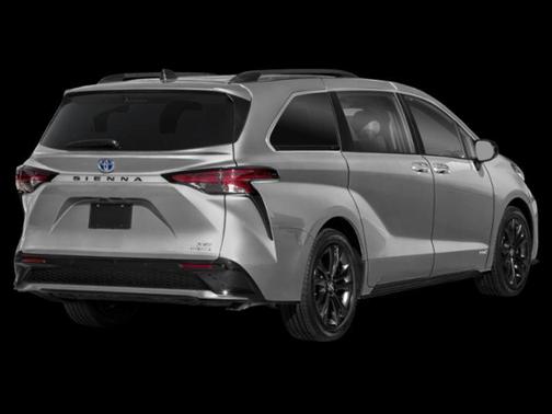 2024 Toyota Sienna XSE 7 Passenger
