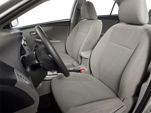 Gray 2011 Toyota Corolla LE