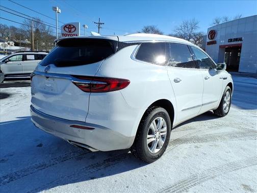 2020 Buick Enclave Essence