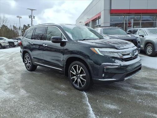 2019 Honda Pilot Touring 8-Passenger