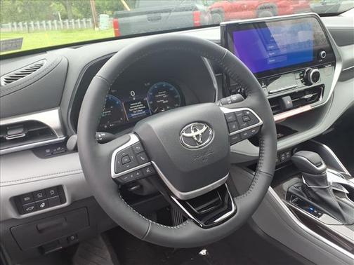 Blue 2026 Toyota Highlander Platinum