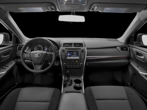 2016 Toyota Camry XLE