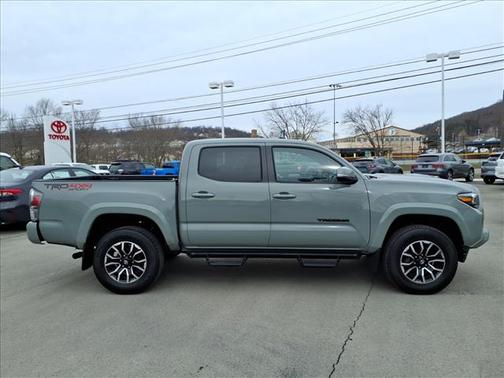 2022 Toyota Tacoma TRD Sport