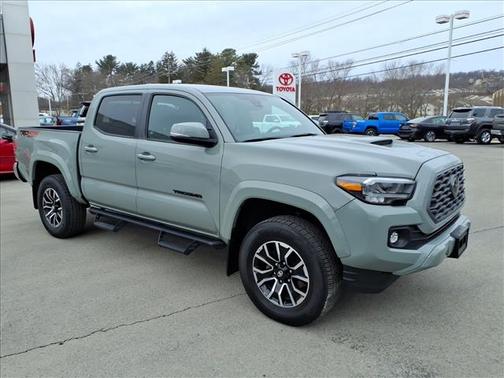 2022 Toyota Tacoma TRD Sport