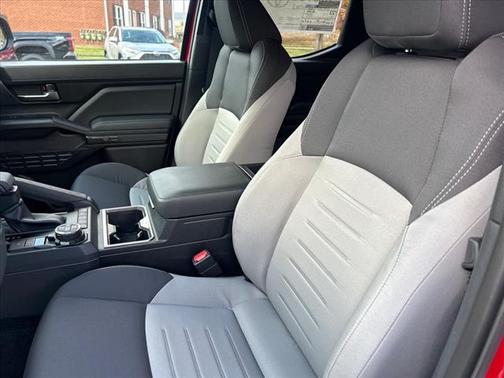 2025 Toyota Tacoma Hybrid TRD Off Road