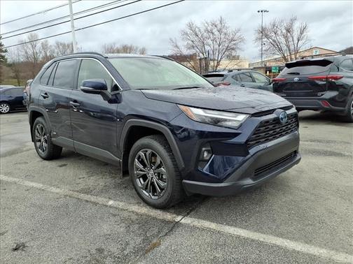 2024 Toyota RAV4 Hybrid XLE Premium