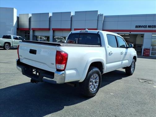 2016 Toyota Tacoma SR5