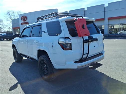 White 2018 Toyota 4Runner TRD Off Road Premium