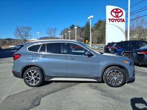 2021 BMW X1 xDrive28i