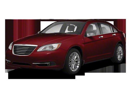 2013 Chrysler 200 Touring