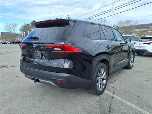 Black 2024 Toyota Grand Highlander LIMITED