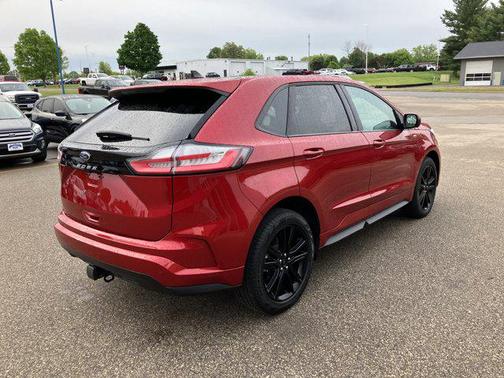 2024 Ford Edge ST Line