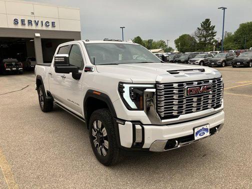 2024 GMC Sierra 2500 Denali