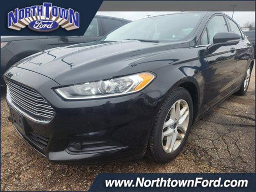 2015 Ford Fusion SE
