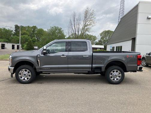 2025 Ford F-350 Lariat