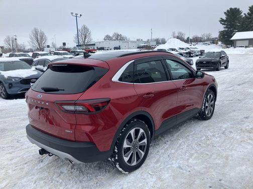 2024 Ford Escape Platinum