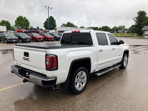 White Frost Tricoat 2018 GMC Sierra 1500 SLT