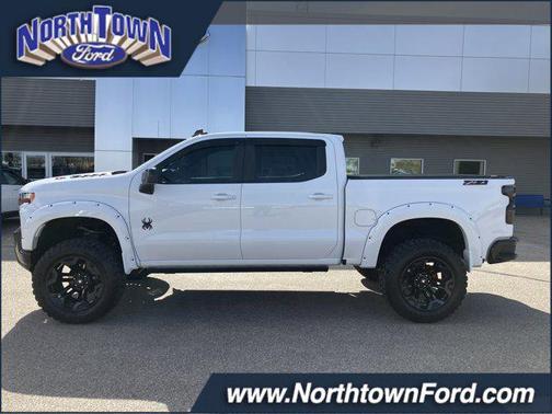 Summit White 2021 Chevrolet Silverado 1500 RST