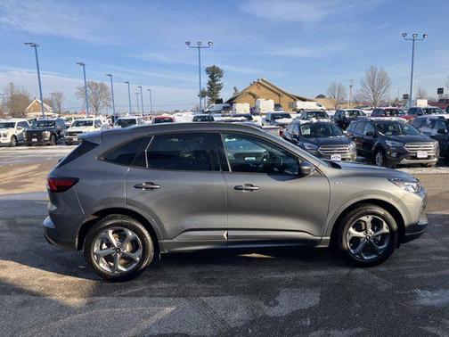 2023 Ford Escape ST-Line Select