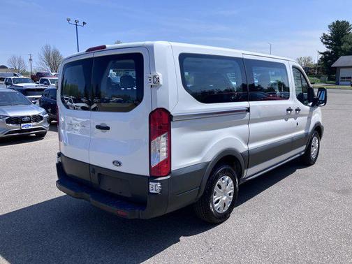 2016 Ford Transit-150 XLT