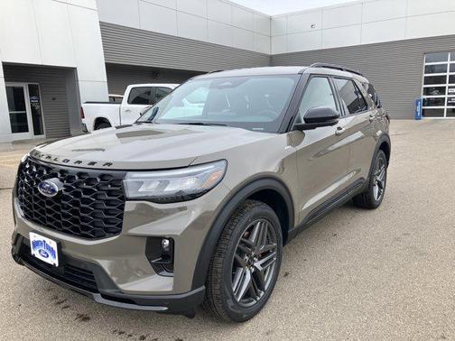 Gray 2026 Ford Explorer ST-Line