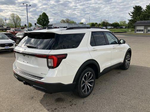 White 2026 Ford Explorer ST-Line
