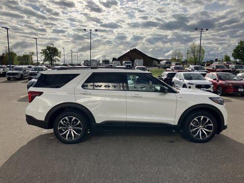 White 2026 Ford Explorer ST-Line