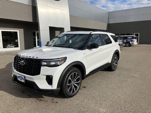 White 2026 Ford Explorer ST-Line