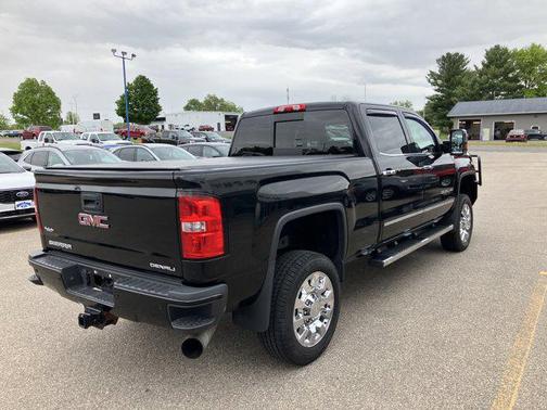 2016 GMC Sierra 2500 Denali