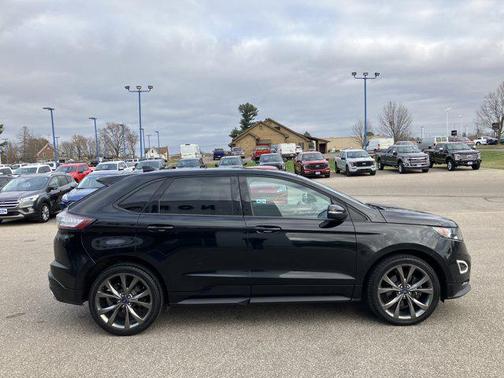 2016 Ford Edge Sport