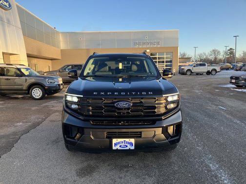 2026 Ford Expedition Max Active 4x4