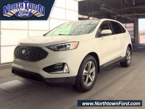 Star White Metallic Tri-Coat 2024 Ford Edge SEL