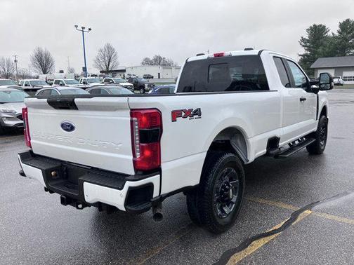 2025 Ford F-350 XL
