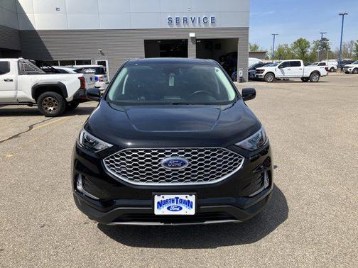 Agate Black Metallic 2023 Ford Edge SEL