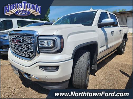 White Frost Tricoat 2017 GMC Sierra 1500 Denali