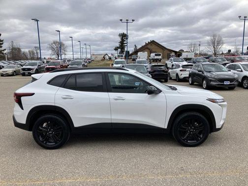 2025 Chevrolet Trax FWD ACTIV