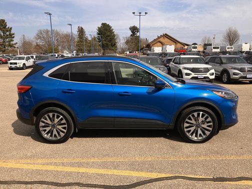 2021 Ford Escape Titanium