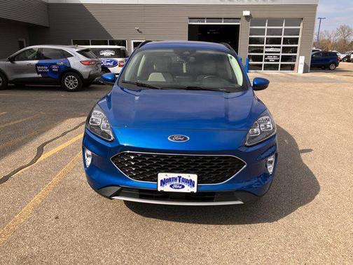 2021 Ford Escape Titanium