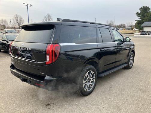 Agate Black Metallic 2025 Ford Expedition Max Active 4x4