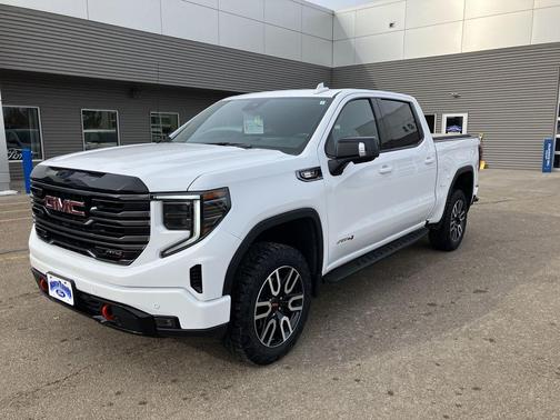 Summit White 2025 GMC Sierra 1500 AT4