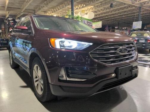 Photo 1 of 9 of 2020 Ford Edge SEL