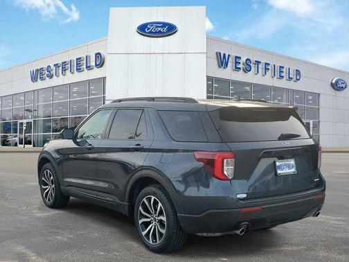 2022 Ford Explorer ST-Line