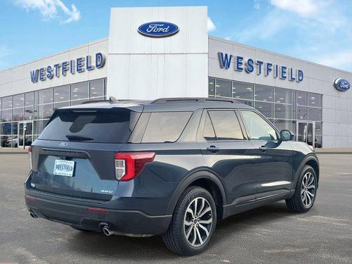 2022 Ford Explorer ST-Line