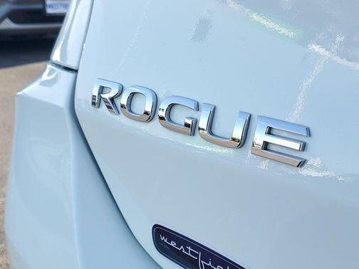 2020 Nissan Rogue S