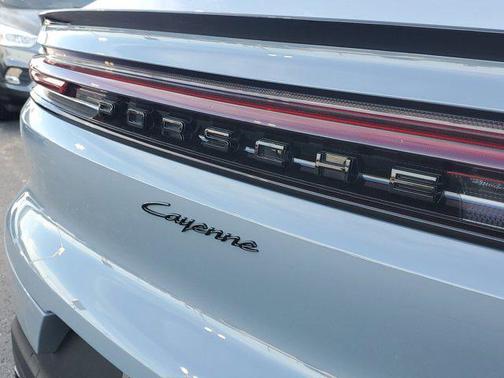 2024 Porsche Cayenne Coupe AWD