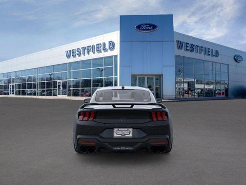 2026 Ford Mustang Dark Horse Fastback