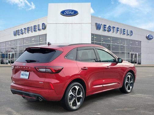 2023 Ford Escape ST-Line Elite